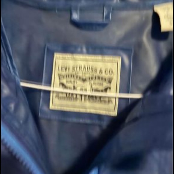 Levi’s rubberized mid-length coat - Picture 2 of 3